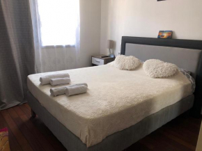 Chambre privée confortable à louer chez l habitant proche plage et centre ville de Nice